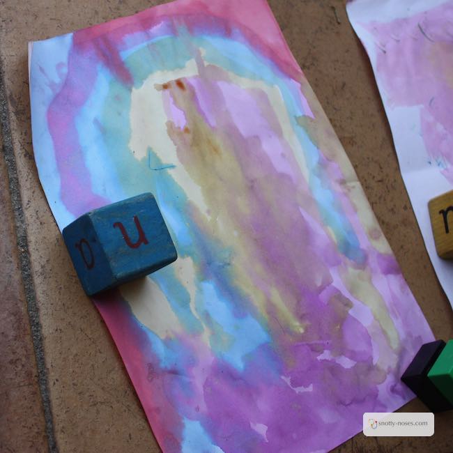 Recycle your old pens into water colours for hours of fun!