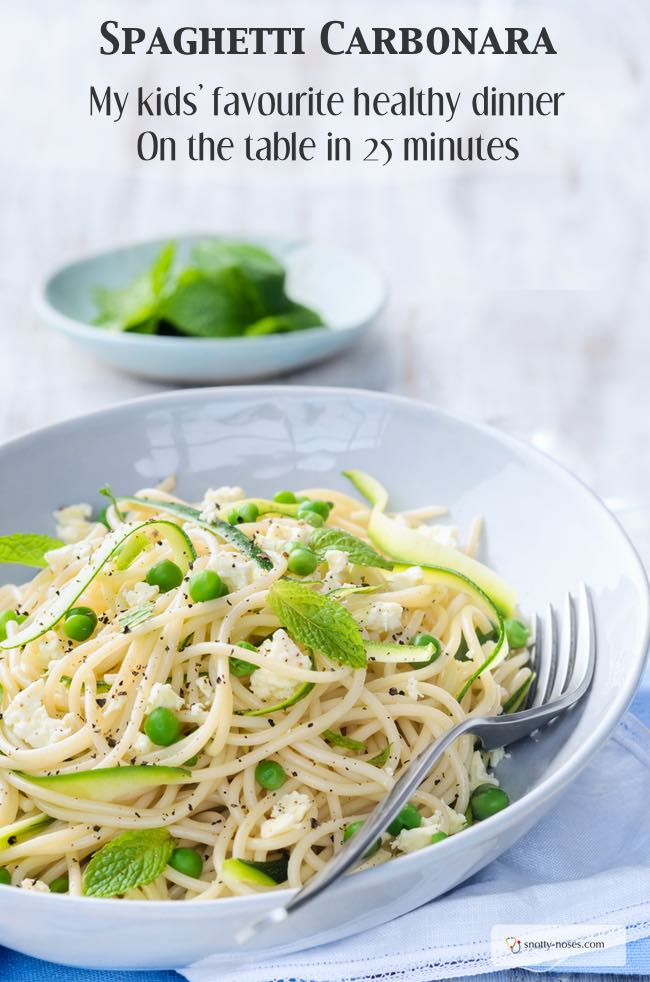 Healthy Spaghetti Carbonara that your kids will love. This is such a quick and easy recipe, with extra vegetables to make the most awesome healthy version of spaghetti carbonara.